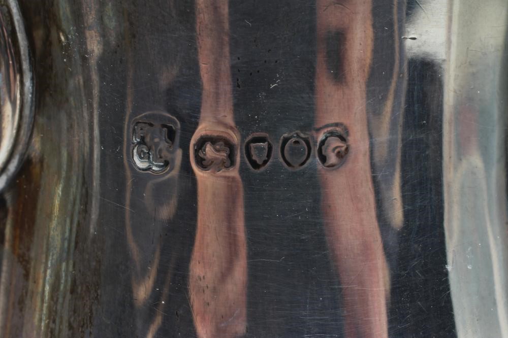 A LATE VICTORIAN SILVER LOVING CUP TROPHY Image