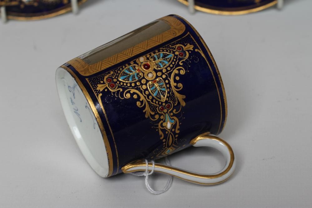 A FRENCH PORCELAIN CAN AND SAUCER Image