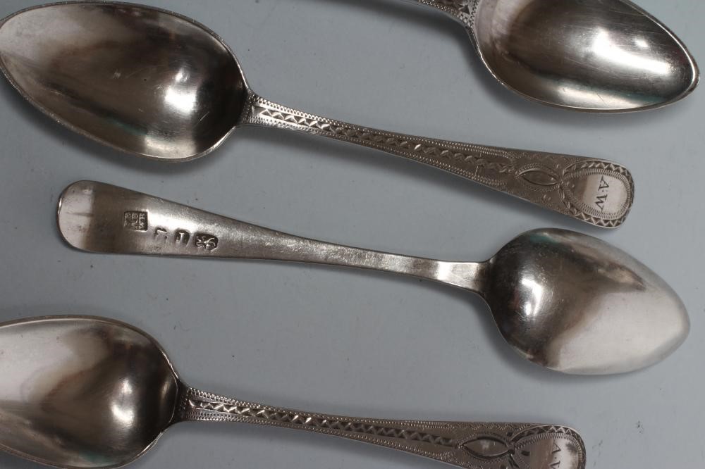 A SET OF SIX LATE GEORGE III SILVER TEASPOONS Image