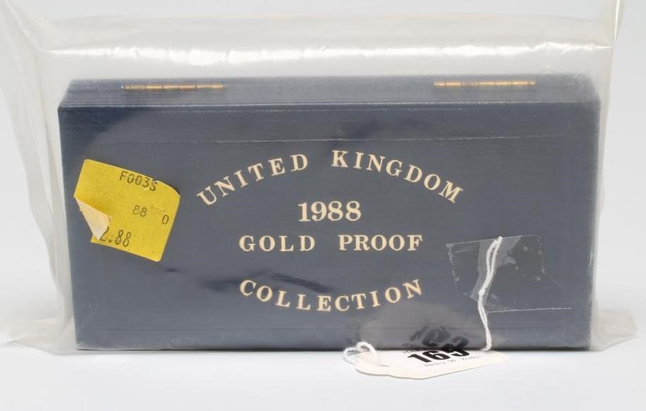 AN ELIZABETH II GOLD PROOF COLLECTION Image