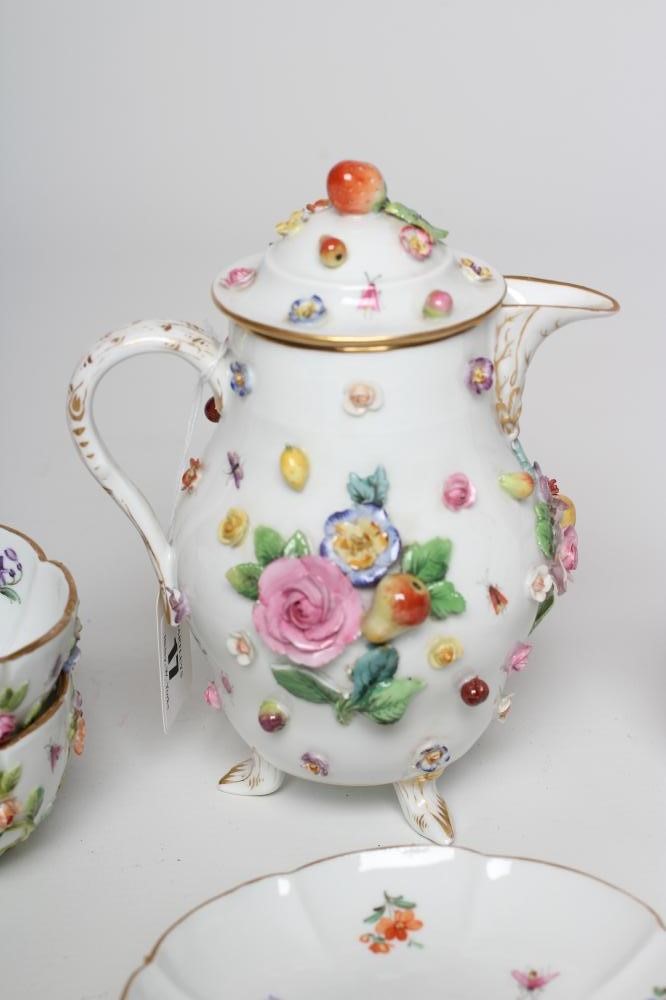 A PAIR OF MEISSEN PORCELAIN CABINET CUPS AND SAUCERS Image