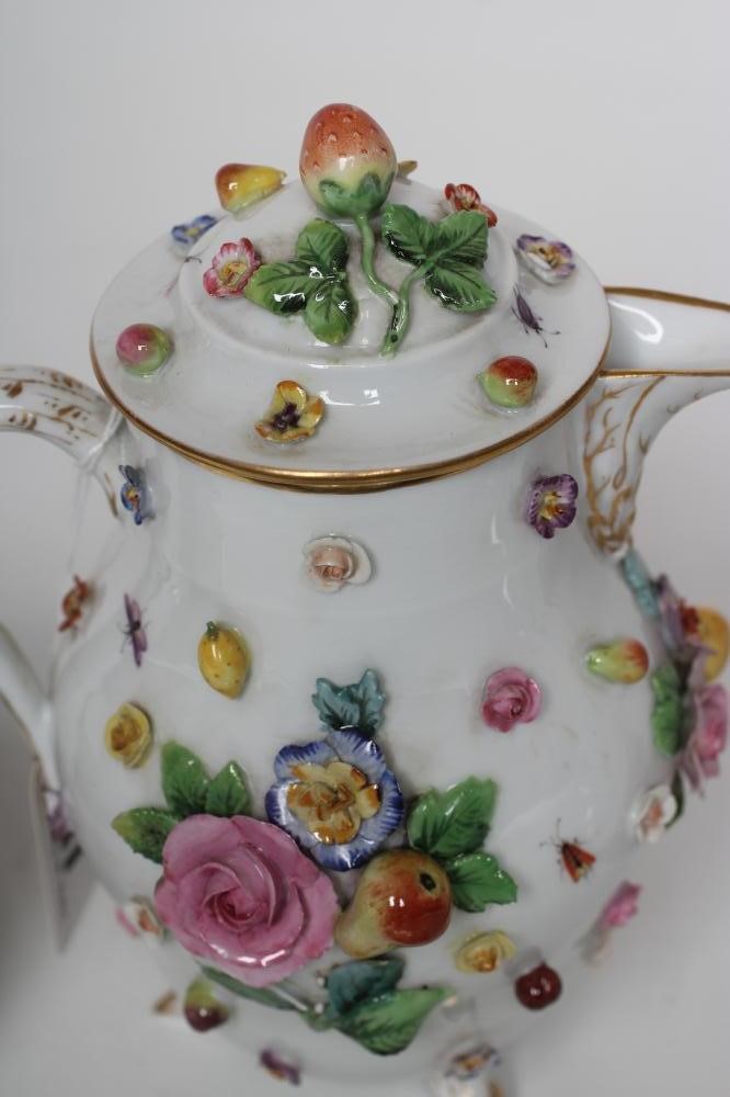 A PAIR OF MEISSEN PORCELAIN CABINET CUPS AND SAUCERS Image