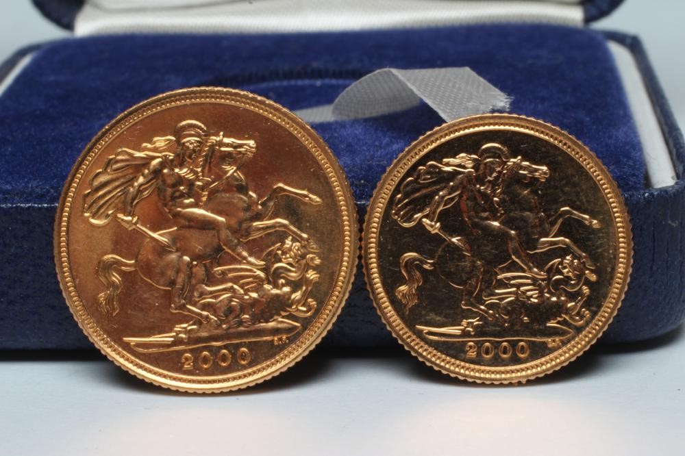 AN ELIZABETH II SOVEREIGN AND HALF SOVEREIGN Image