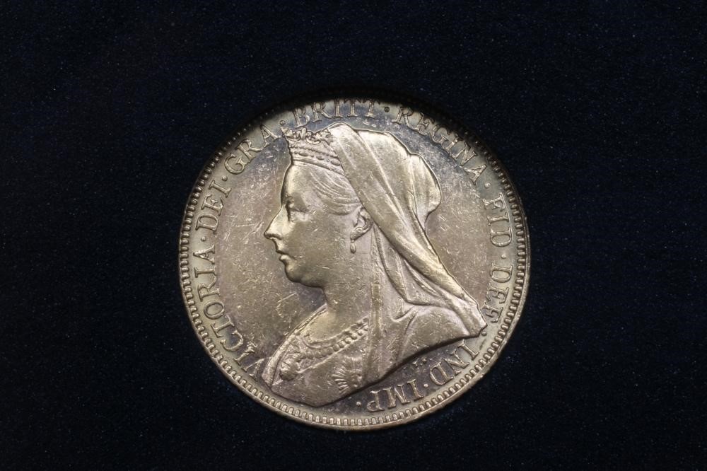 A "QUEEN VICTORIA SOVEREIGN COLLECTION" comprising 1863 YH Image