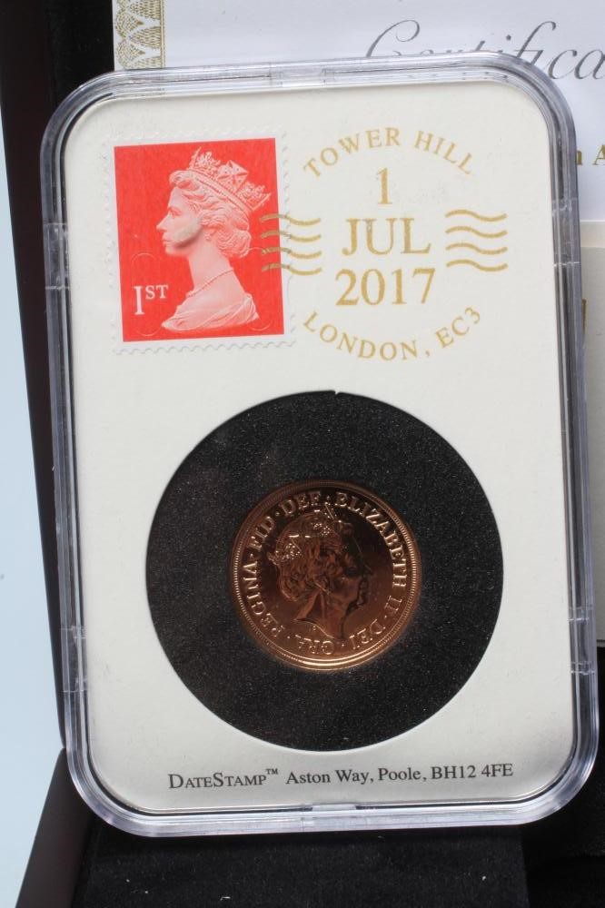 AN ELIZABETH II "200TH ANNIVERSARY DATESTAMP" SOVEREIGN Image