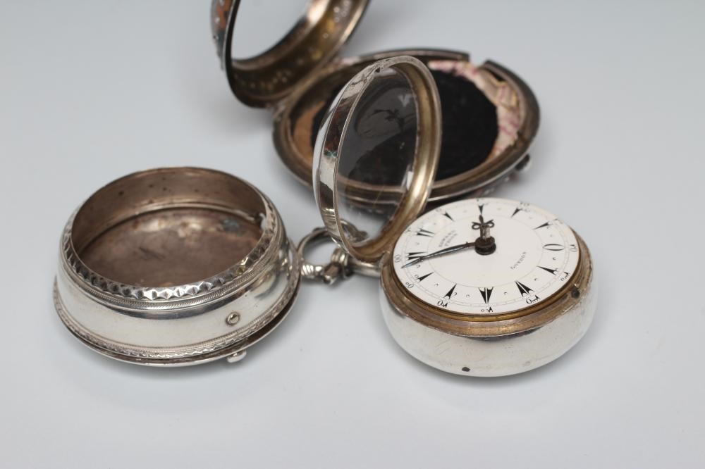 A VICTORIAN TURKISH MARKET TRIPLE CASED VERGE POCKET WATCH Image