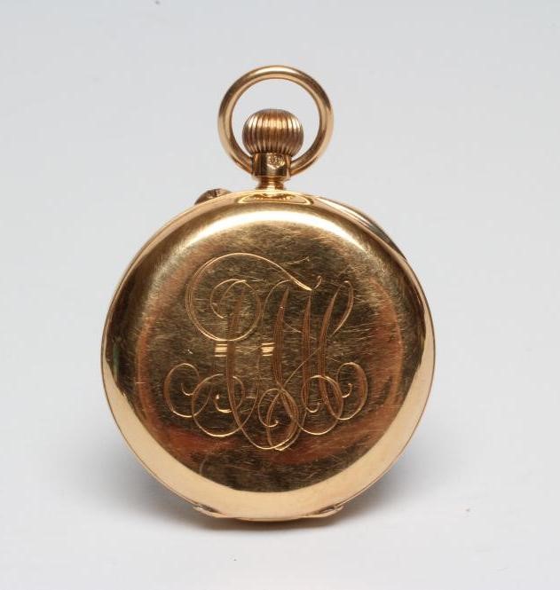 A LADY'S EDWARDIAN 18CT GOLD TOP WIND FOB WATCH Image