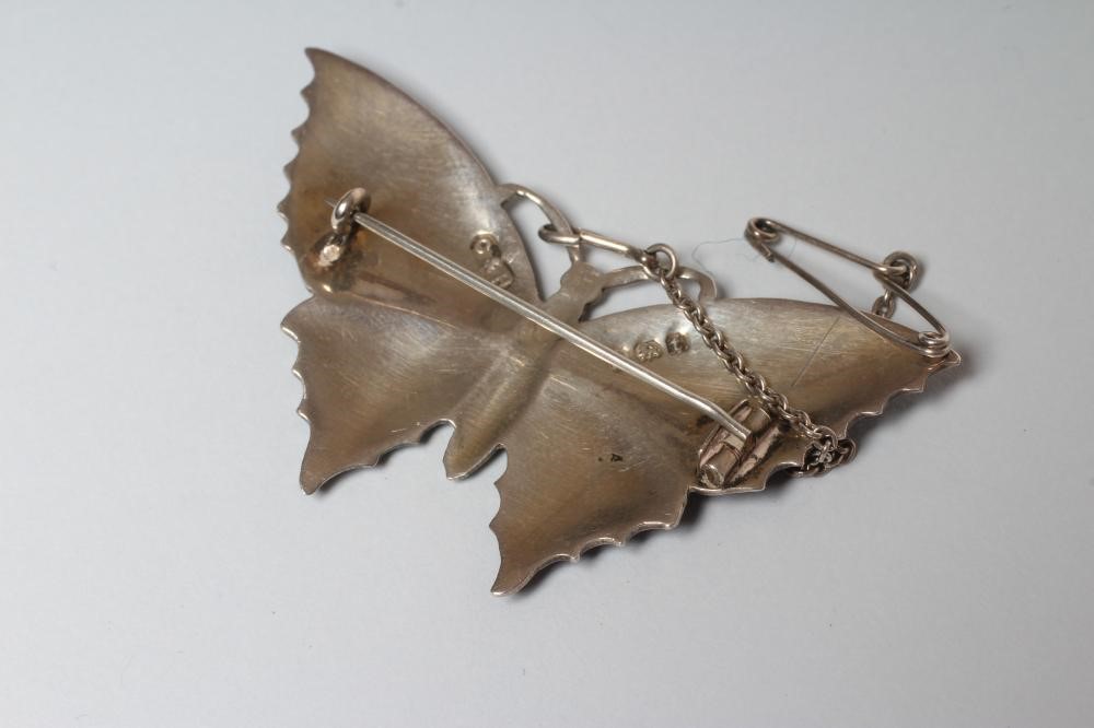 A SILVER AND ENAMEL BUTTERFLY BROOCH Image