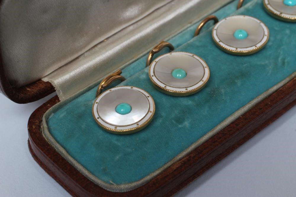 A SET OF SIX SHIRT STUDS Image