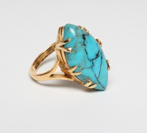 AN ARTS AND CRAFTS DRESS RING Image