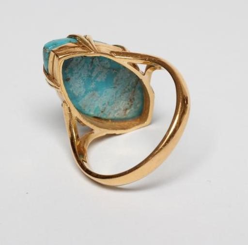 AN ARTS AND CRAFTS DRESS RING Image