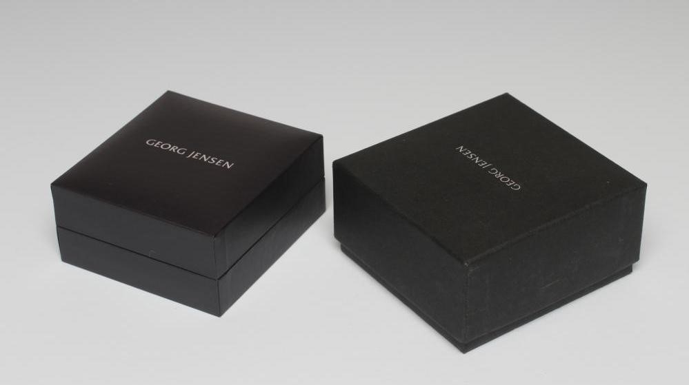 A GEORG JENSEN SILVER BROOCH and matching clip earrings Image