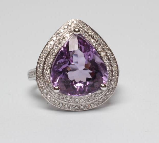 AN AMETHYST AND DIAMOND DRESS RING Image