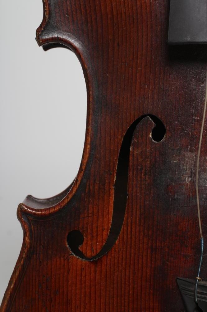 A VIOLIN Image