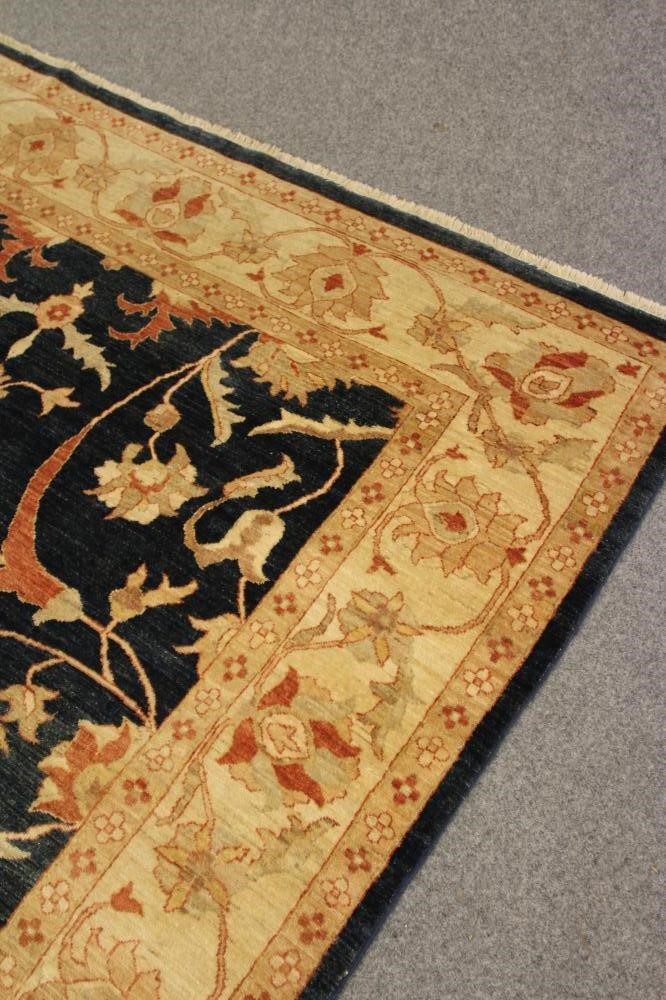 A ZIEGLER CARPET Image