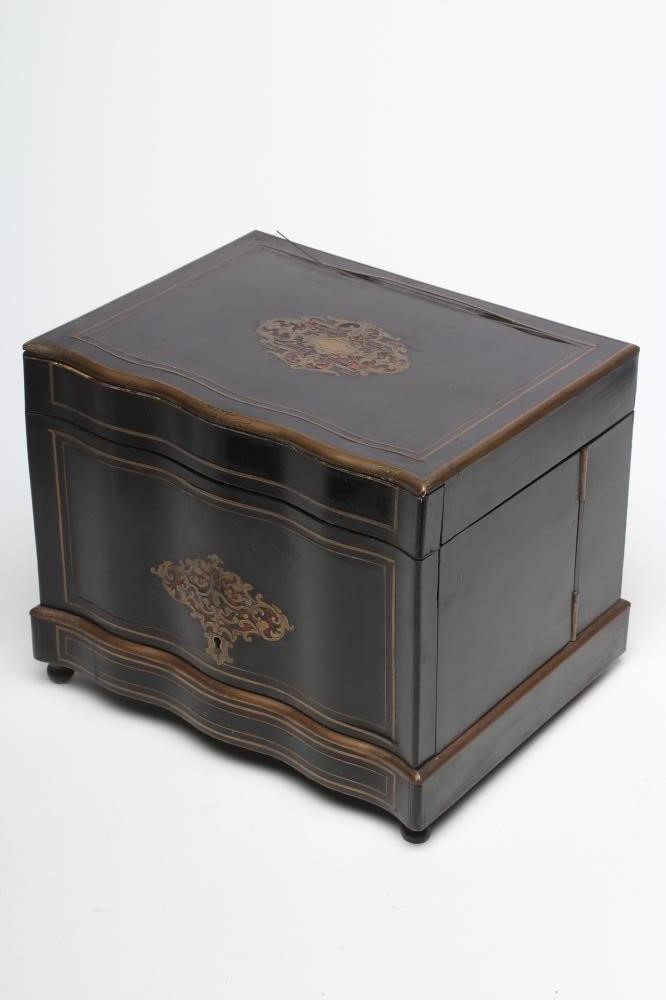 A BOULLE AND LACQUER CAVE A LIQUEUR Image