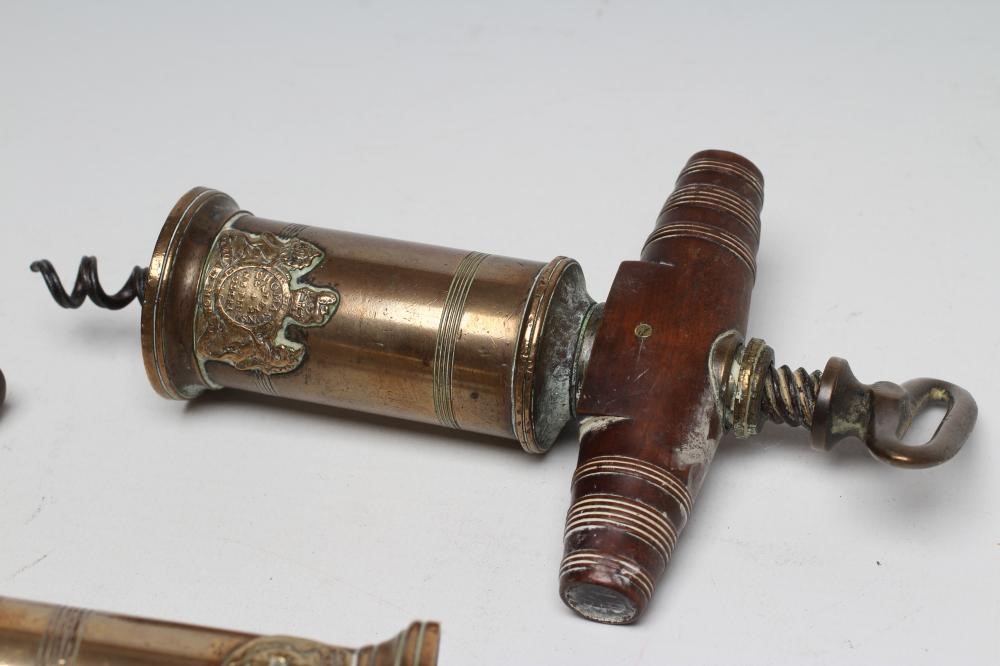 A THOMASON PATENT "NE PLUS ULTRA" CORKSCREW Image