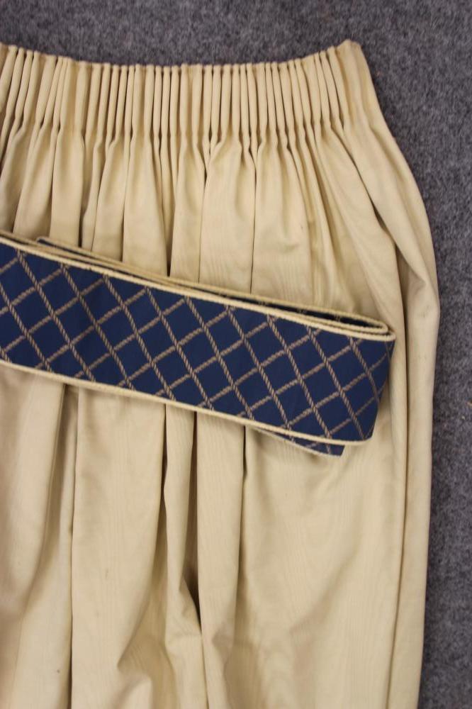 TWO PAIRS OF PALE LEMON WATERED SILK CURTAINS Image