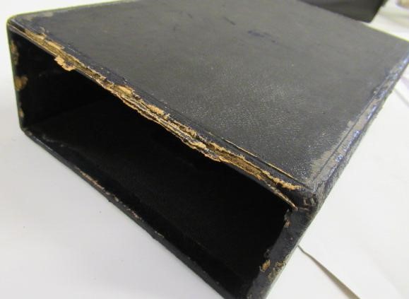 A JAQUES "IN STATU QUO" PATENT IVORY CHESS SET similar to the previous lot in ivory  (Est. plus 21% Image