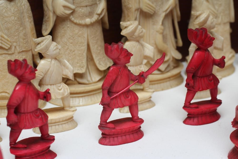 A CANTON IVORY CHESS SET Image
