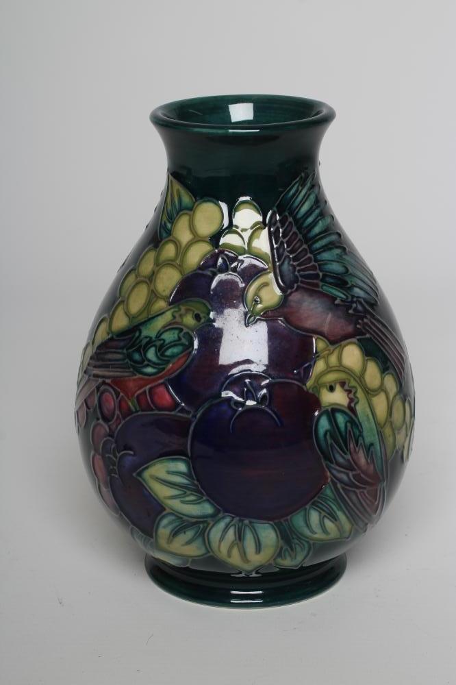 A MOORCROFT FINCH TEAL VASE Image