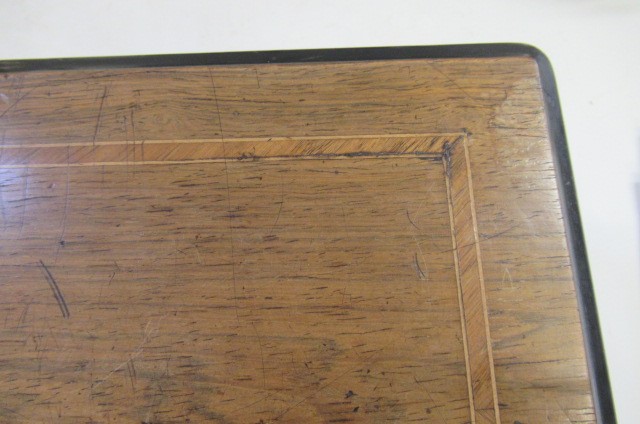 A VICTORIAN SWISS MUSICAL BOX Image