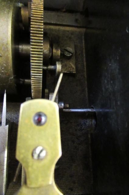 A VICTORIAN SWISS MUSICAL BOX Image