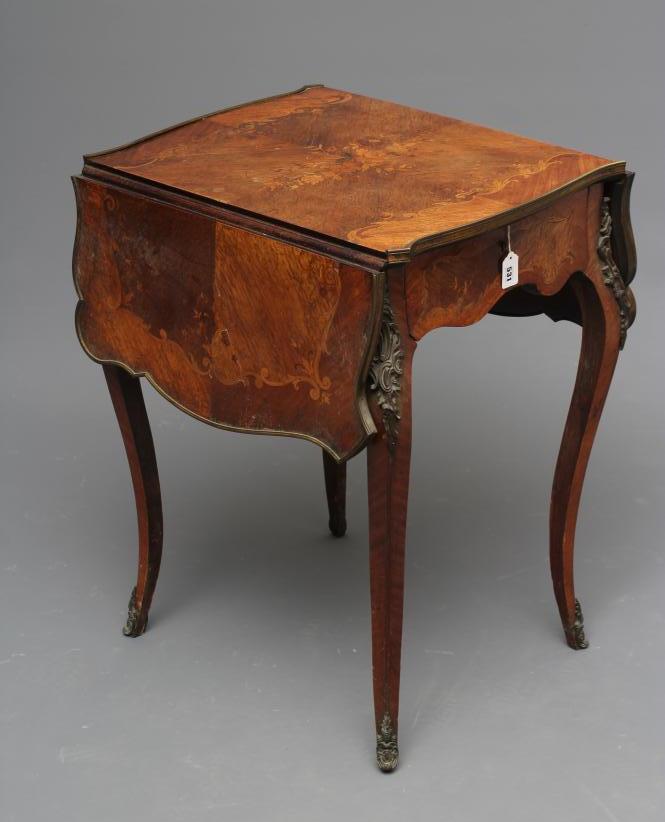 A FRENCH KINGWOOD AND MARQUETRY LOUIS XVI STYLE TABLE Image