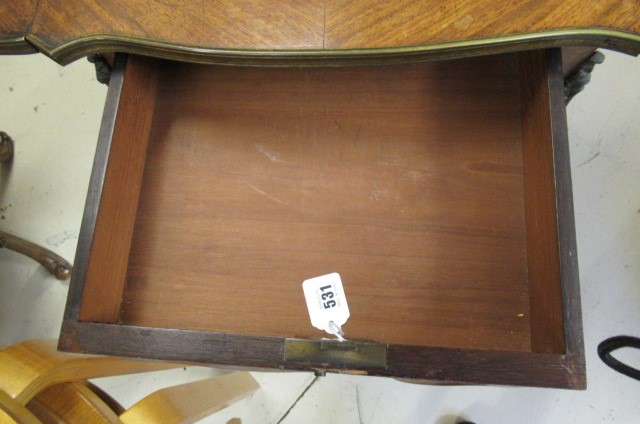 A FRENCH KINGWOOD AND MARQUETRY LOUIS XVI STYLE TABLE Image