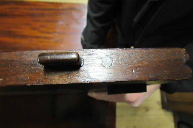 A WILLIAM IV MAHOGANY TWIN PEDESTAL DINING TABLE with a single leaf Image