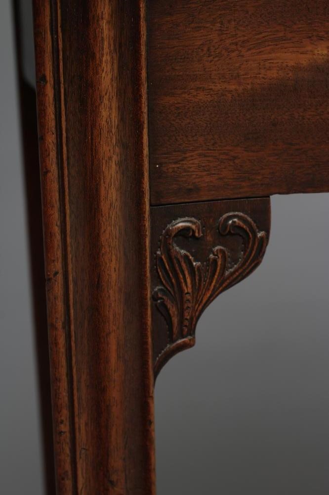 A GEORGIAN MAHOGANY FOLDING TEA TABLE Image
