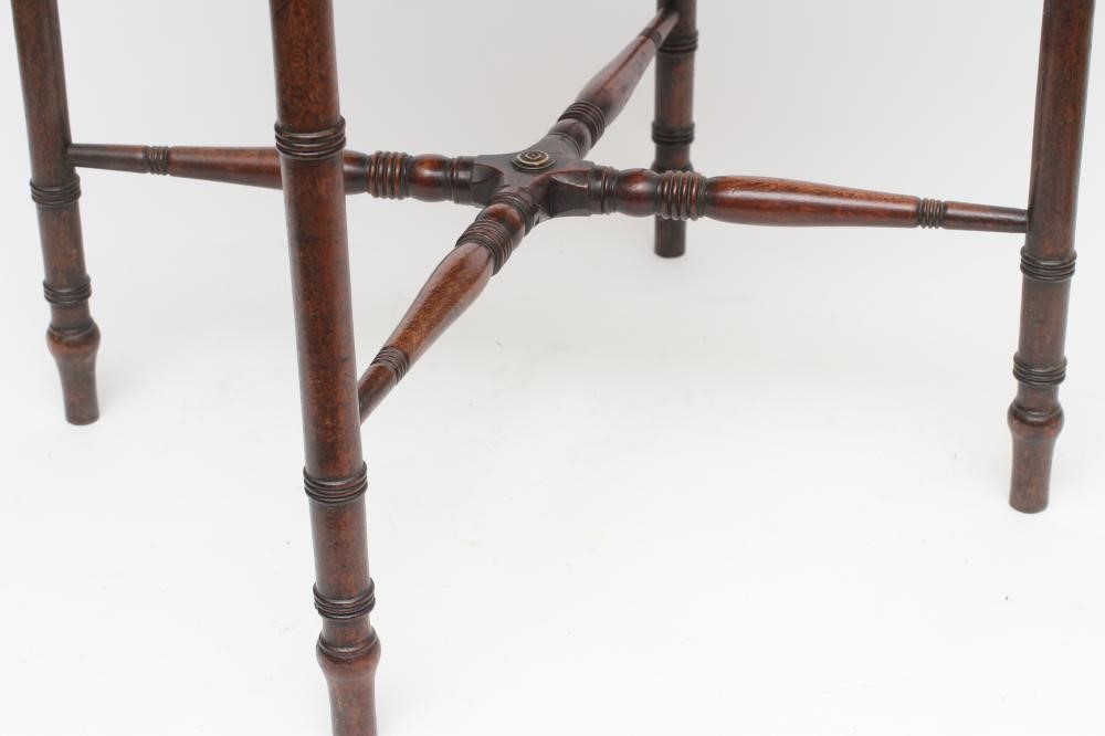A REGENCY MAHOGANY SEWING TABLE Image
