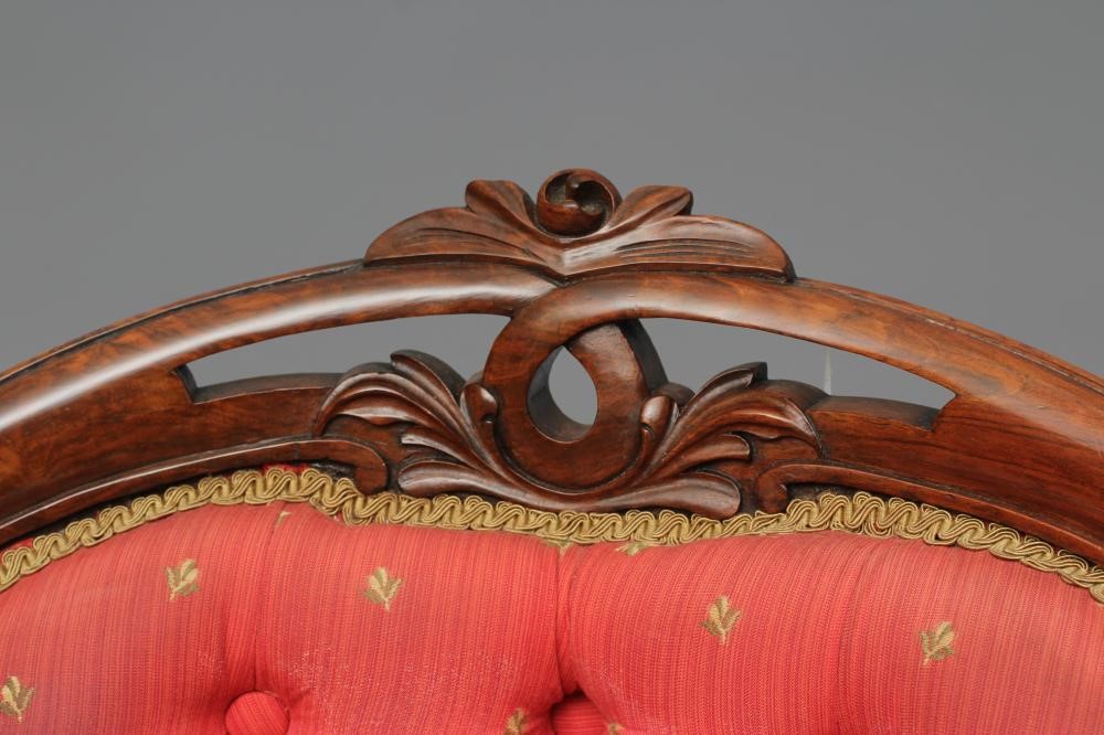 A VICTORIAN WALNUT FRAMED SALON CHAIR of spoon back form Image