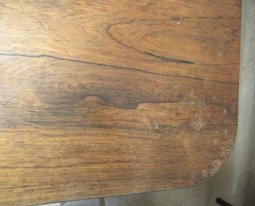 A PAIR OF EARLY VICTORIAN ROSEWOOD FOLDING TEA TABLES Image