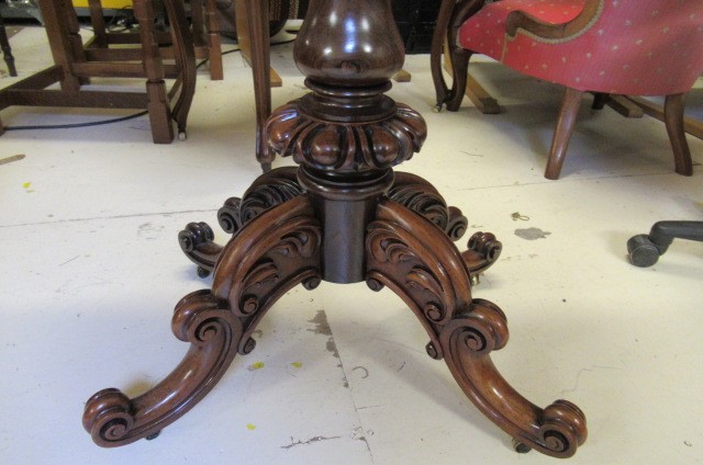 A PAIR OF EARLY VICTORIAN ROSEWOOD FOLDING TEA TABLES Image