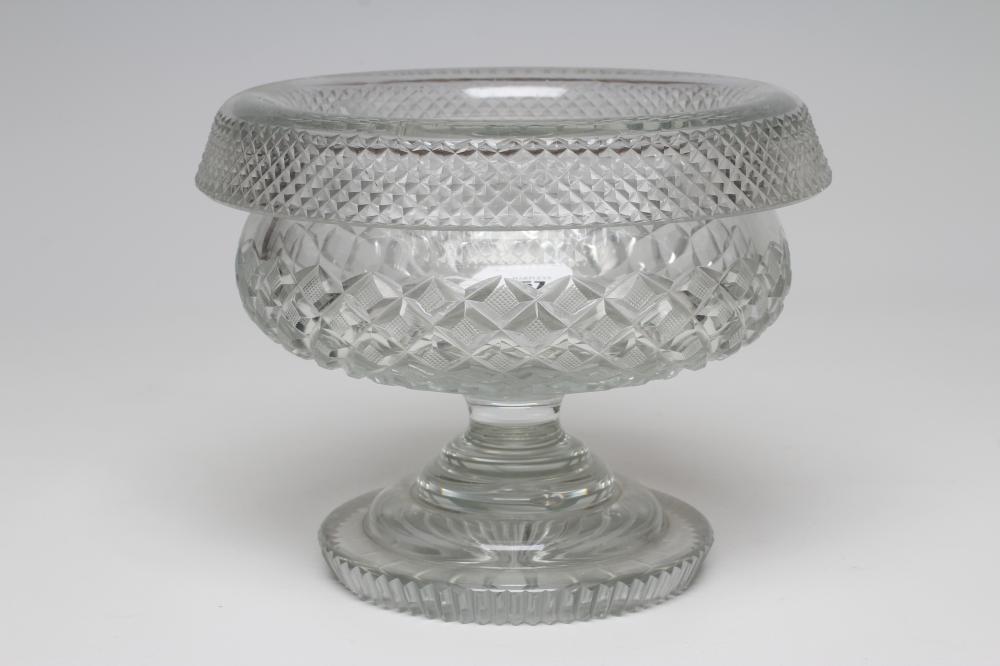 A GEORGIAN GLASS PEDESTAL BOWL Image