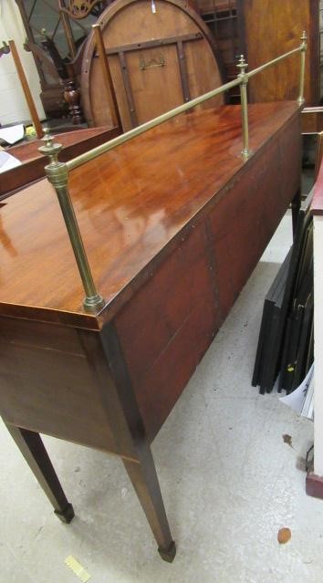 A GEORGIAN MAHOGANY SIDEBOARD Image