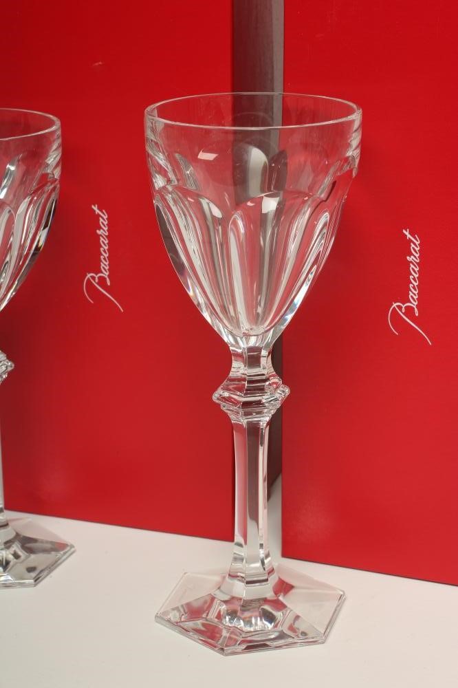 A COLLECTION OF BACCARAT GLASS HARCOURT PATTERN TABLEWARE Image