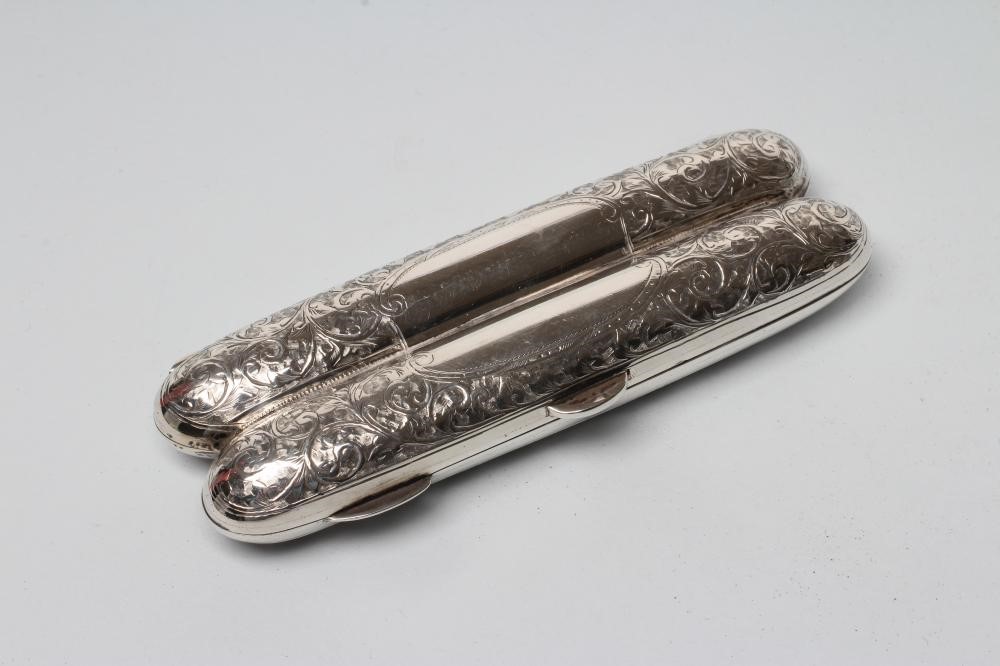 A LATE VICTORIAN SILVER DOUBLE CIGAR CASE Image