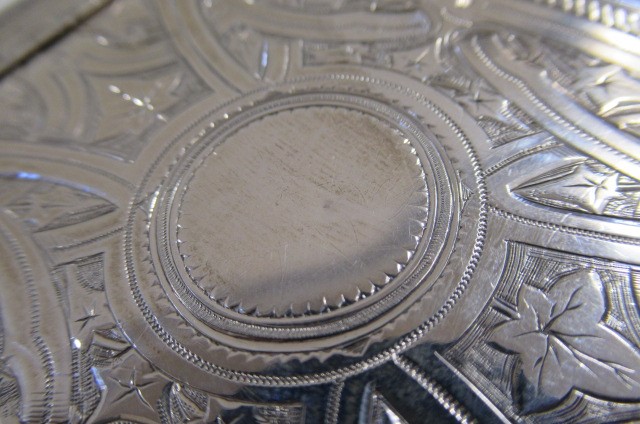 A VICTORIAN SILVER VISITING CARD CASE Image