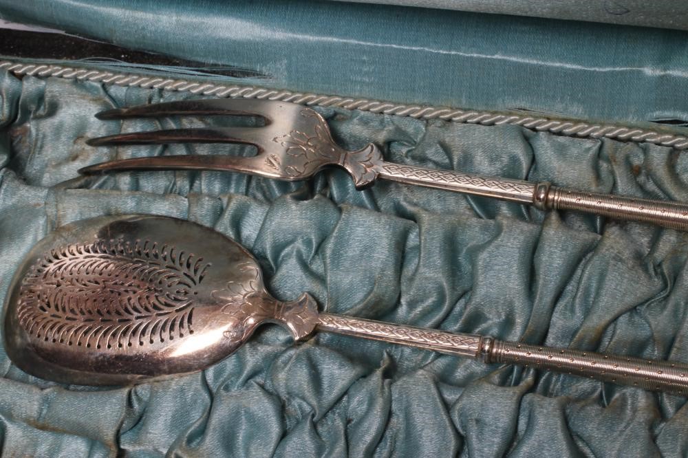 A FRENCH SILVER DESSERT SET Image