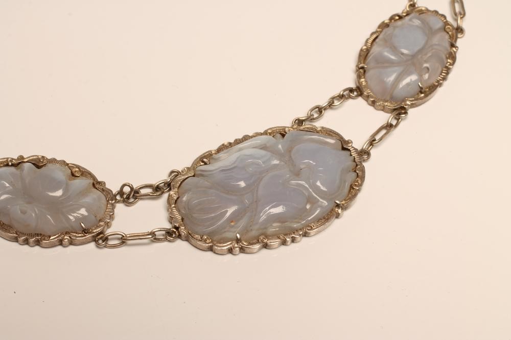 A CHINESE NECKLACE Image
