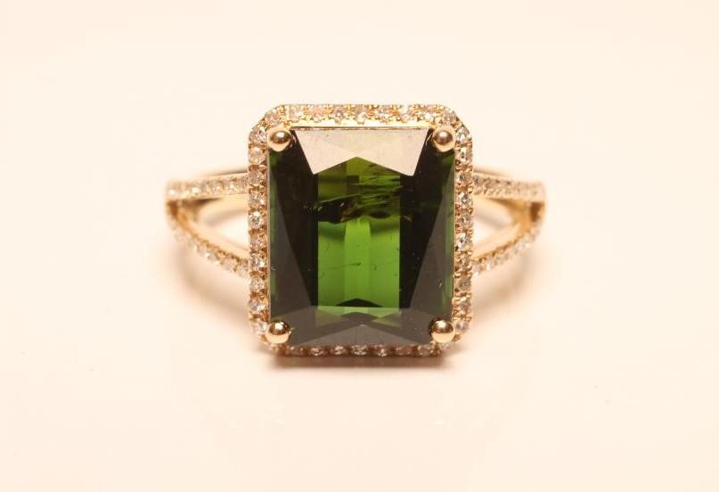A TOURMALINE AND DIAMOND RING Image