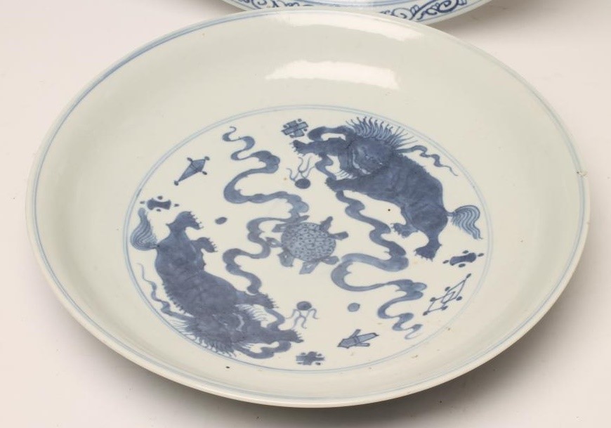 TWO CHINESE PORCELAIN SHALLOW DISHES of plain circular form Image