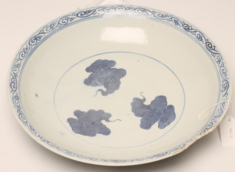 TWO CHINESE PORCELAIN SHALLOW DISHES of plain circular form Image