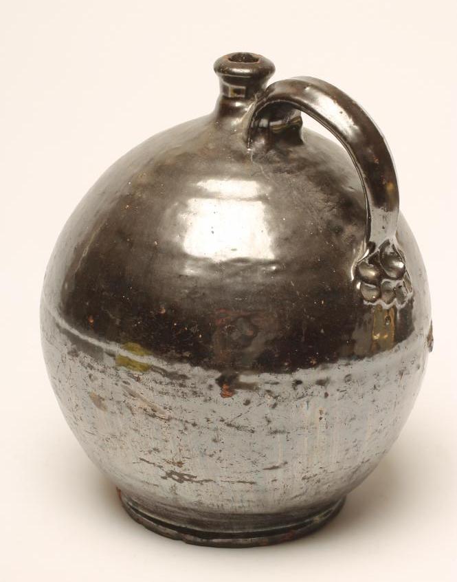 A TERRACOTTA FLAGON Image