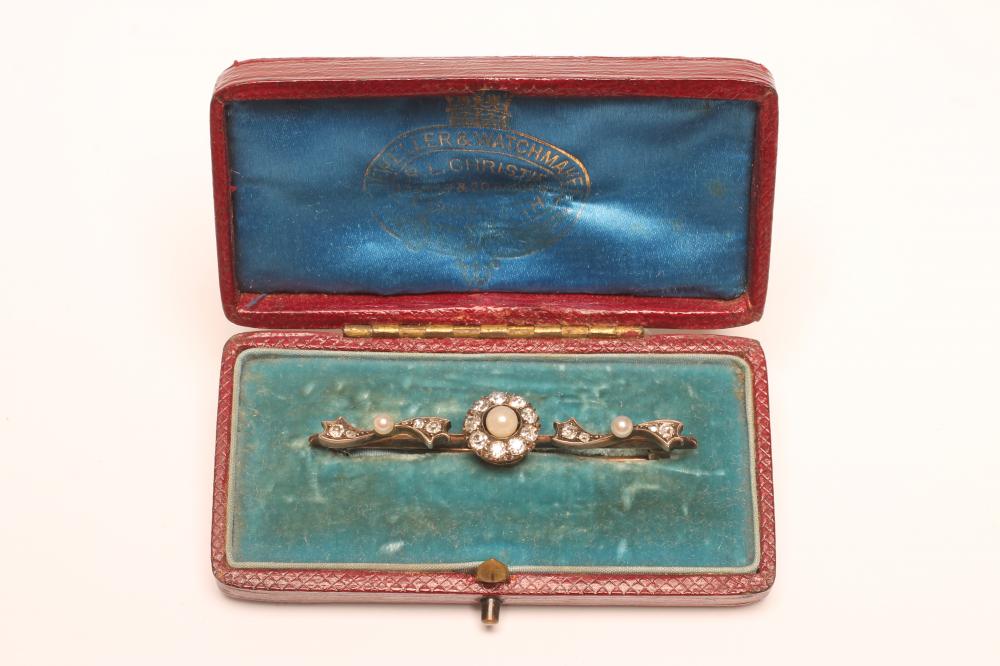 A LATE VICTORIAN PEARL AND DIAMOND BAR BROOCH Image