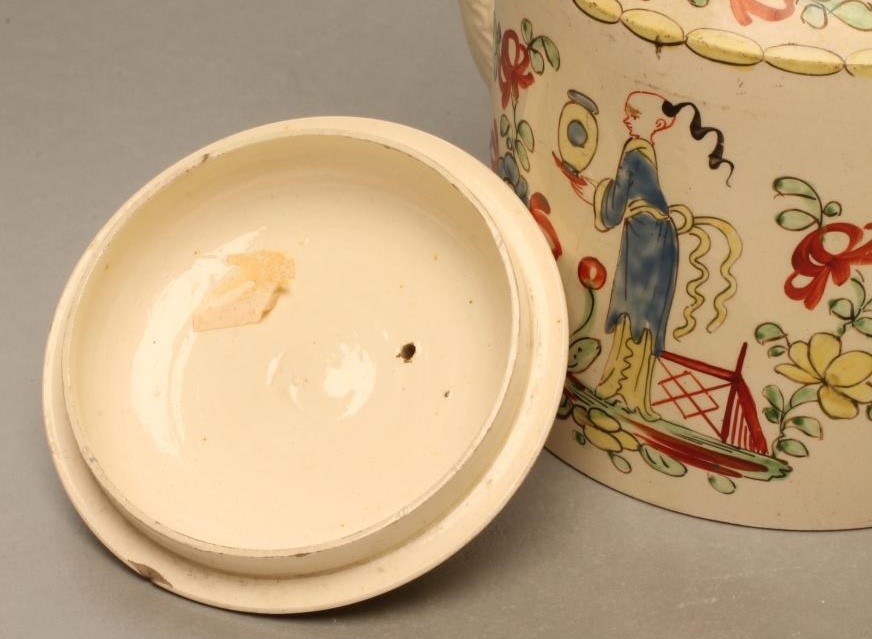 A CREAMWARE TEAPOT AND COVER Image