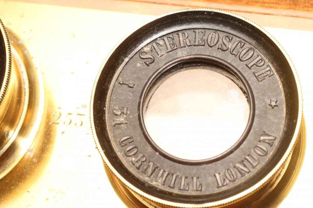 AN ACHROMATIC STEREOSCOPE by R & J Beck Image