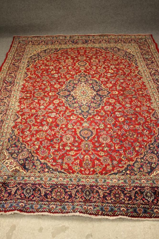 A KASHAN CARPET Image